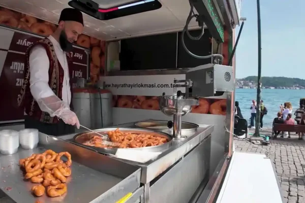 İstanbul lokmacı hizmetiyle her noktada sıcak lokma tatlısı